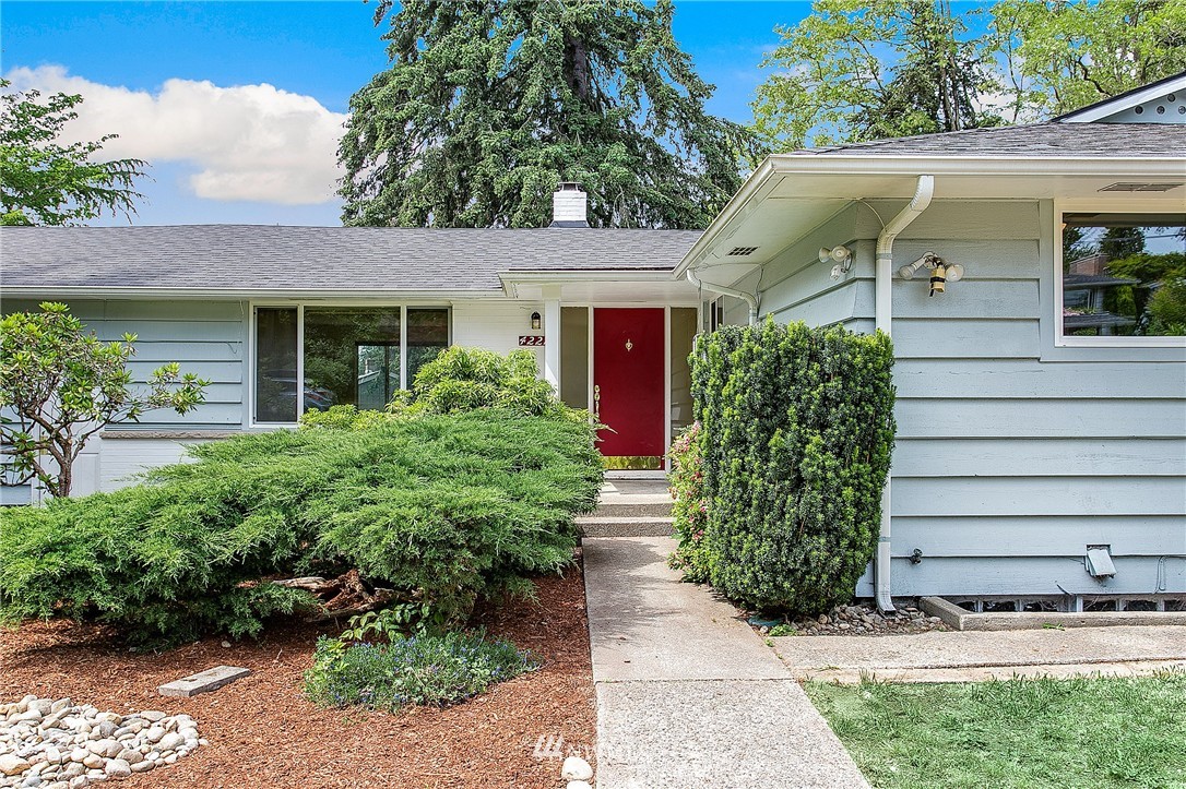 4222 Robin Road West University Place, WA 98466 - Photo 3 of 25 Gallery Image 3
