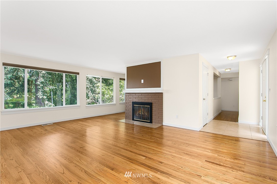 4222 Robin Road West University Place, WA 98466 - Photo 4 of 25 Gallery Image 4