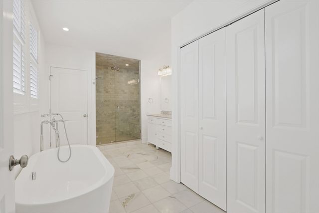 $2,100,000 | 437 West Fourth Street, Boston, MA 02127