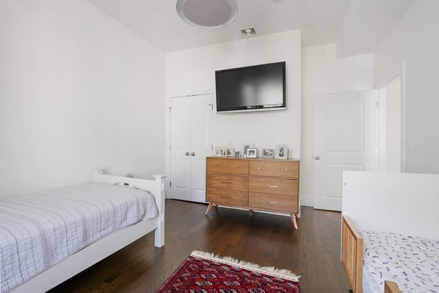 $2,100,000 | 437 West Fourth Street, Boston, MA 02127