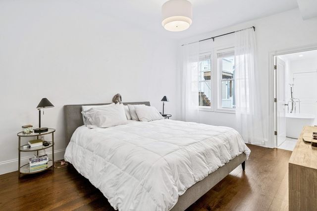 $2,100,000 | 437 West Fourth Street, Boston, MA 02127