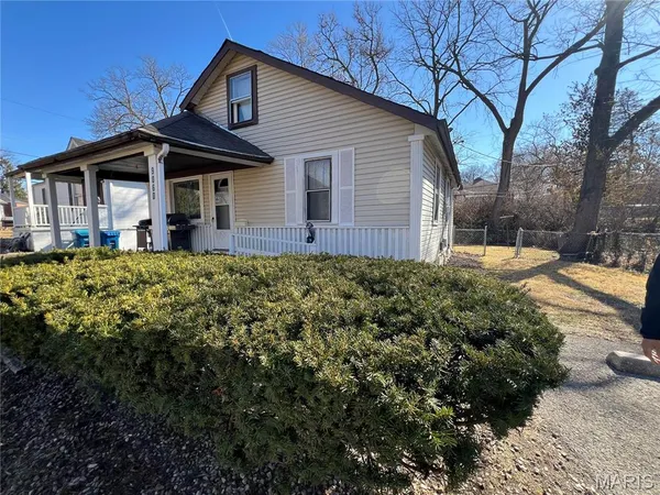 $95,000 | 9060 Patrick Drive, St. John, MO 63114