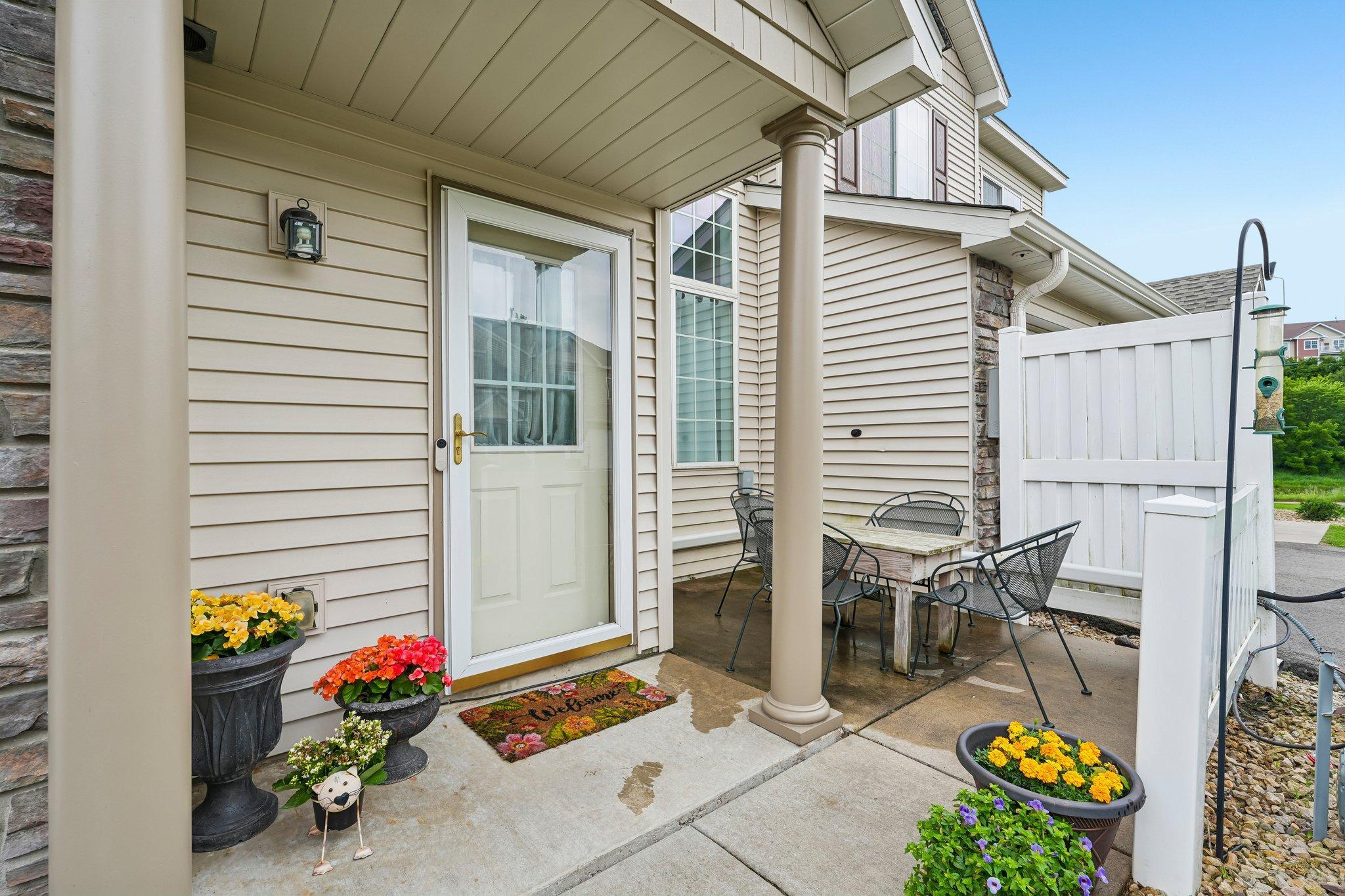 5467 Bryce Avenue Inver Grove Heights, MN 55076 - Photo 2 of 26