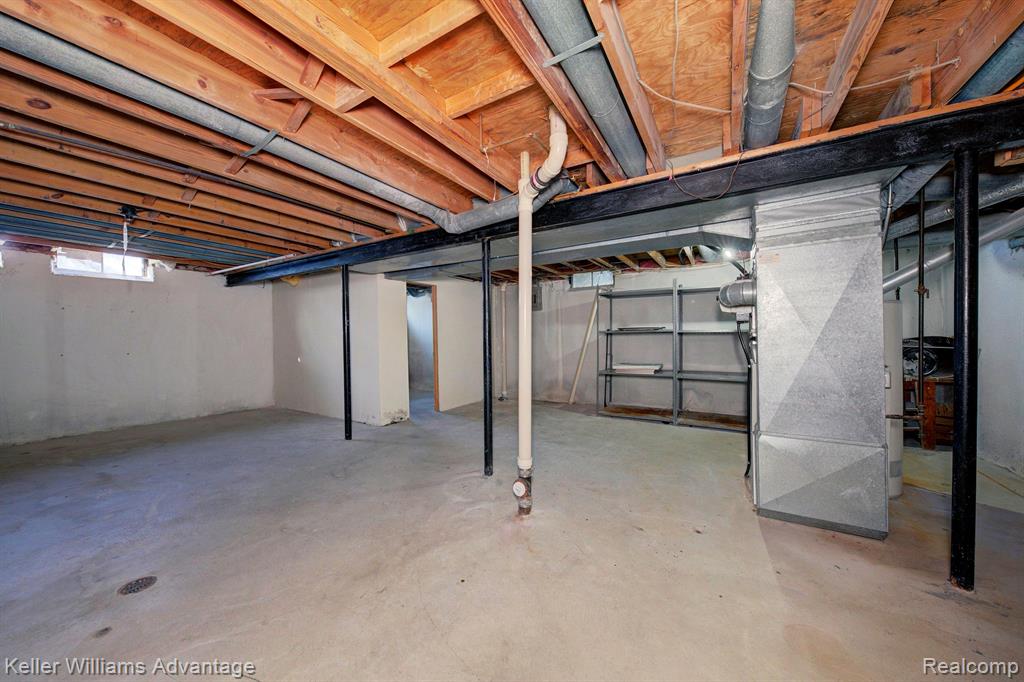 22364 Mill Road Novi, MI 48375 - Photo 45 of 61