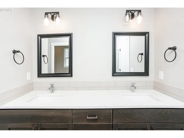 $569,900 | 12801 Northeast 109th Street, Vancouver, WA 98682