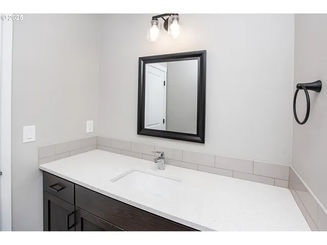 $569,900 | 12801 Northeast 109th Street, Vancouver, WA 98682