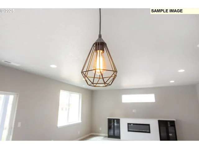 $569,900 | 12801 Northeast 109th Street, Vancouver, WA 98682