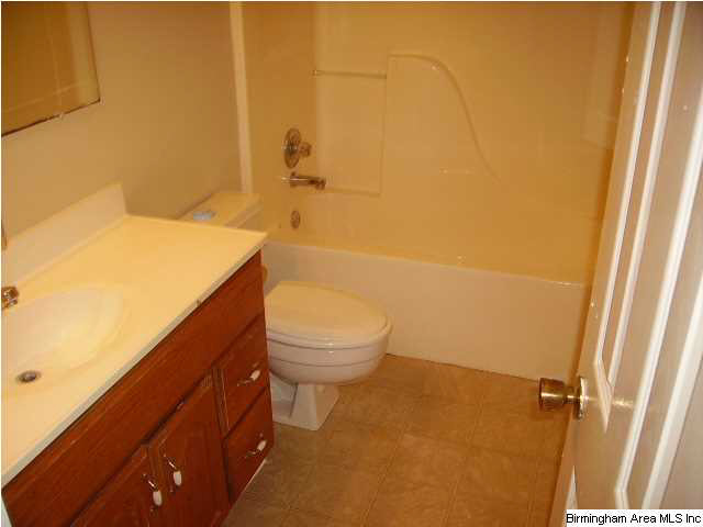 2516 Single Tree Circle Birmingham, AL 35242 - Photo 23 of 25