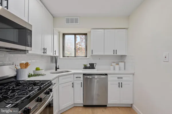 $139,900 | 11312 Cherry Hill Road, Unit 2YOU, Beltsville, MD 20705