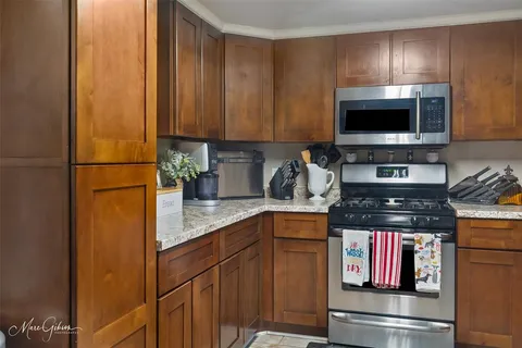 $325,000 | 9507 Pleasant Hills Drive, Shreveport, LA 71106