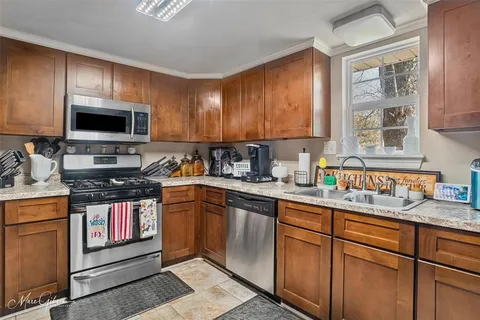 $325,000 | 9507 Pleasant Hills Drive, Shreveport, LA 71106