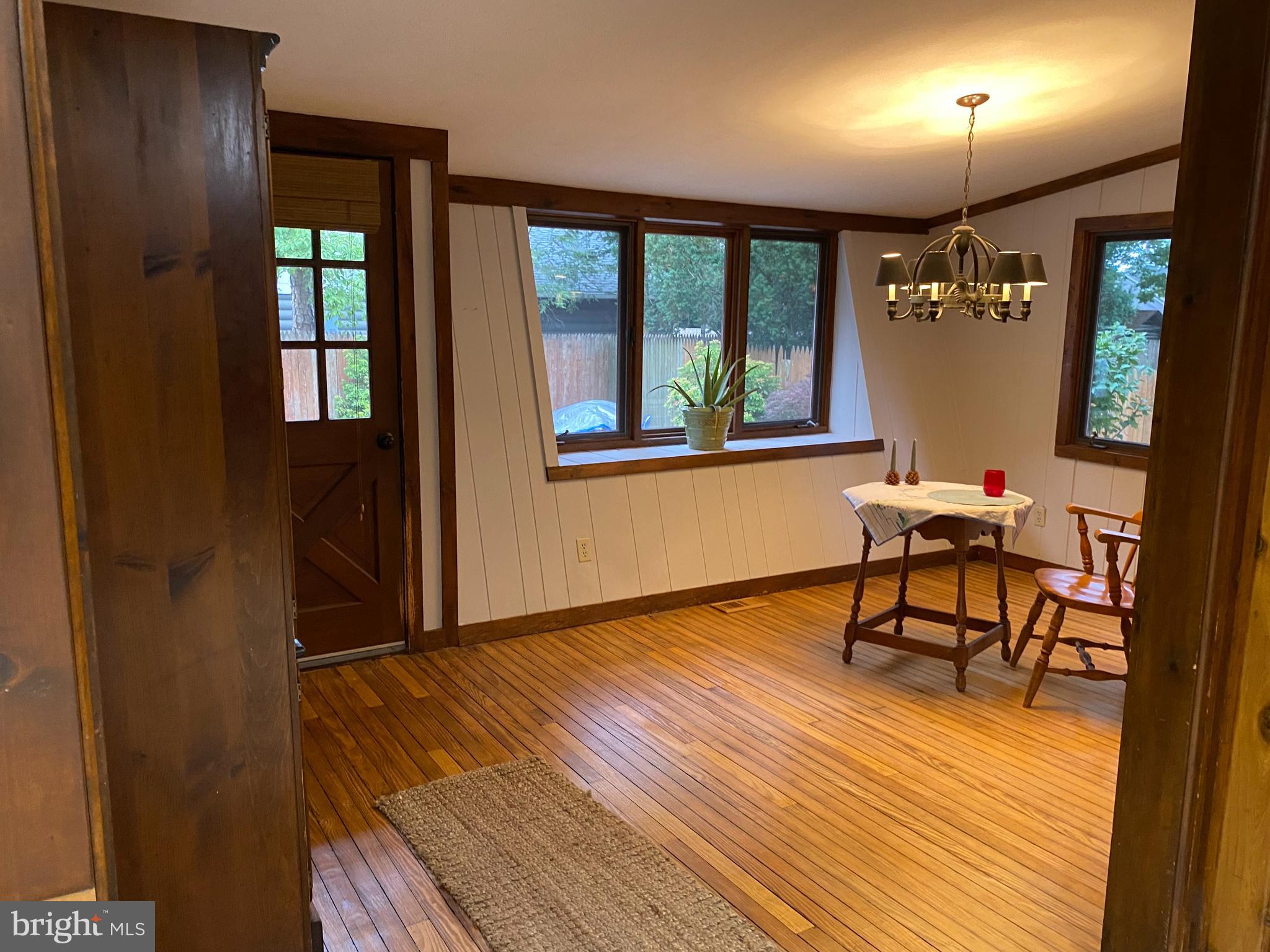 137 Apache Trail Medford, NJ 08055 - Photo 3 of 40