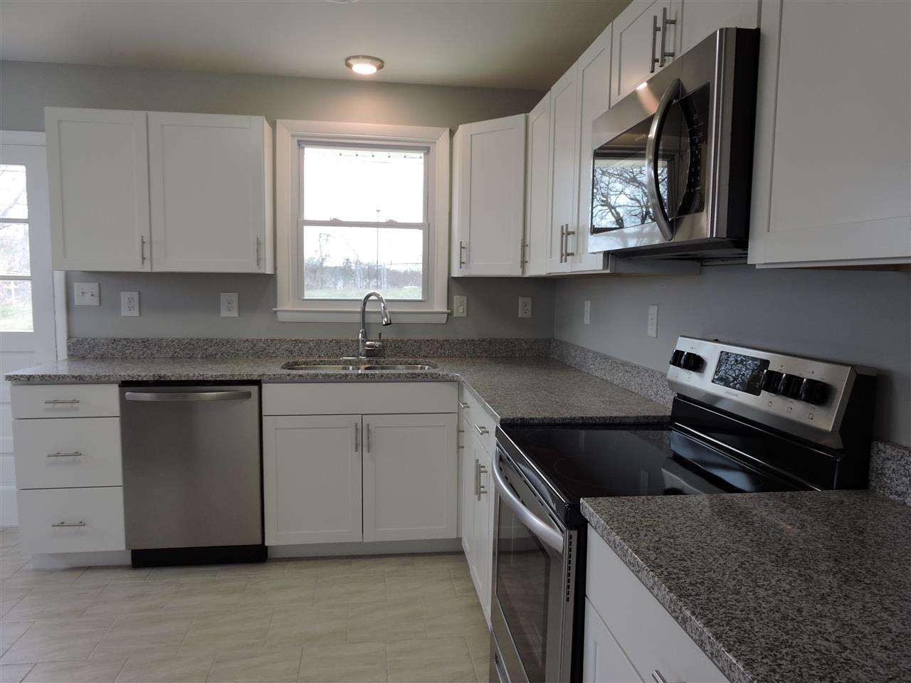 113 Link Road Waynesboro, VA 22980 - Photo 9 of 33 Gallery Image 9
