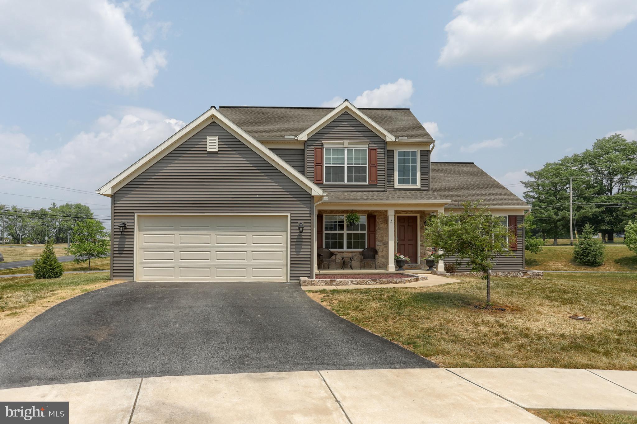 3 Blue Jay Way Lebanon, PA 17042 - Photo 4 of 43