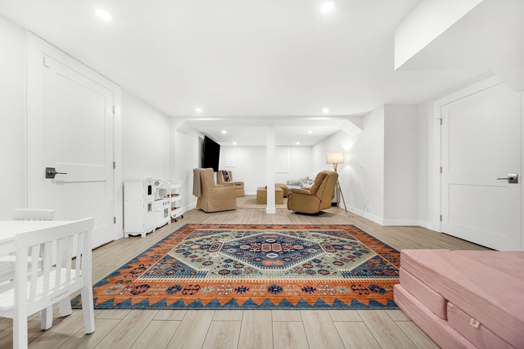 265 Weston Road Wellesley, MA 02482 - Photo 35 of 42