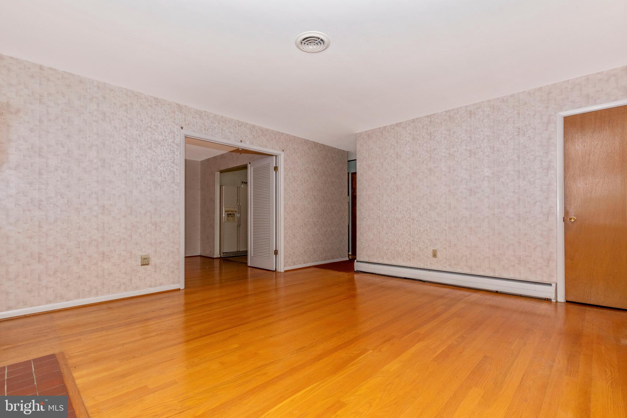 7947 Yellow Springs Road Frederick, MD 21702 - Photo 6 of 53