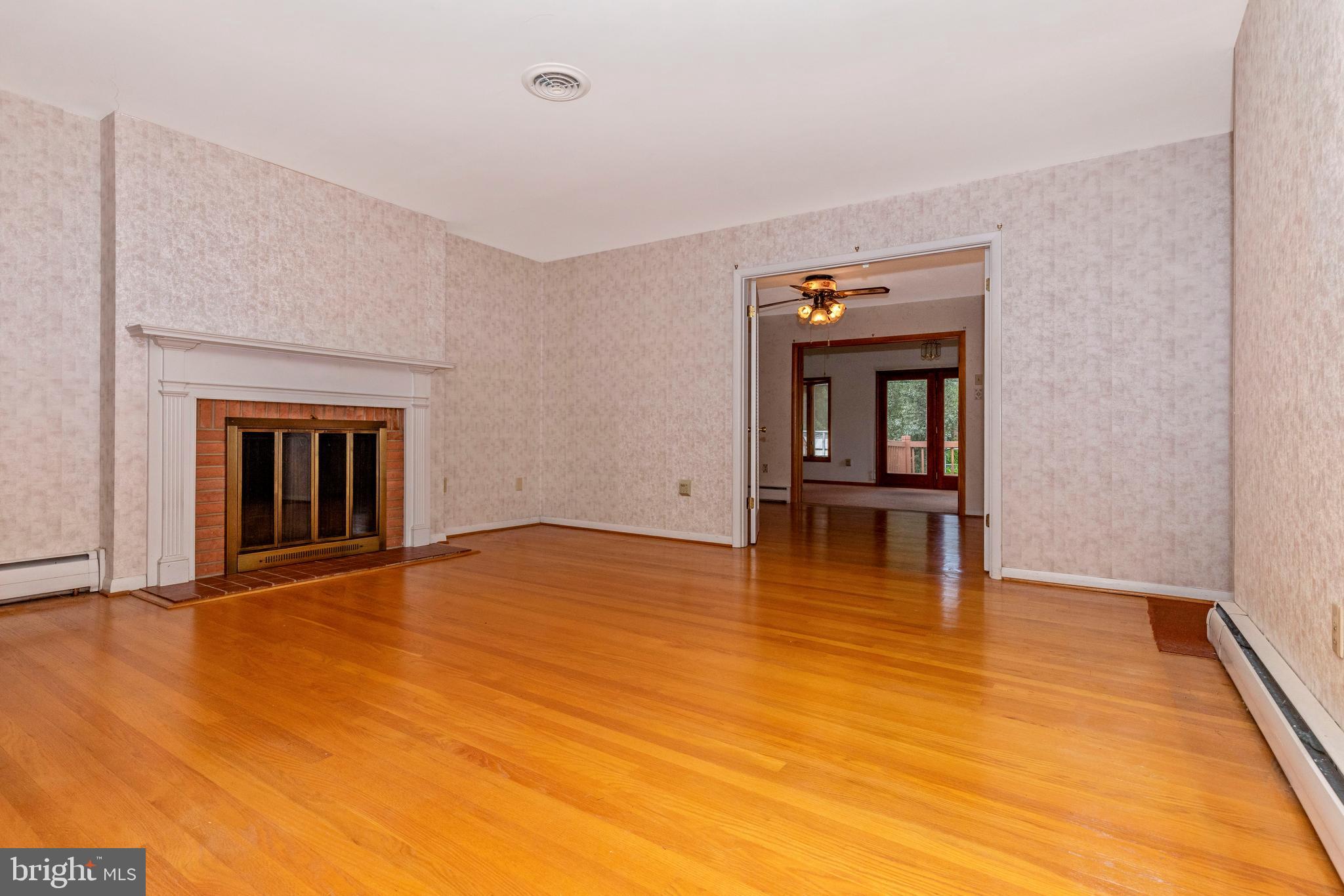 7947 Yellow Springs Road Frederick, MD 21702 - Photo 7 of 53