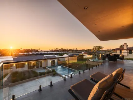 $9,250,000 | 147 South Rios Avenue, Solana Beach, CA 92075