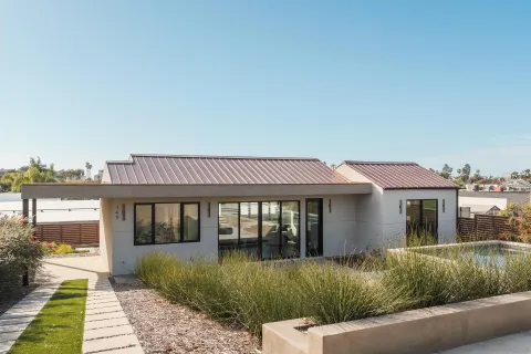 $9,250,000 | 147 South Rios Avenue, Solana Beach, CA 92075