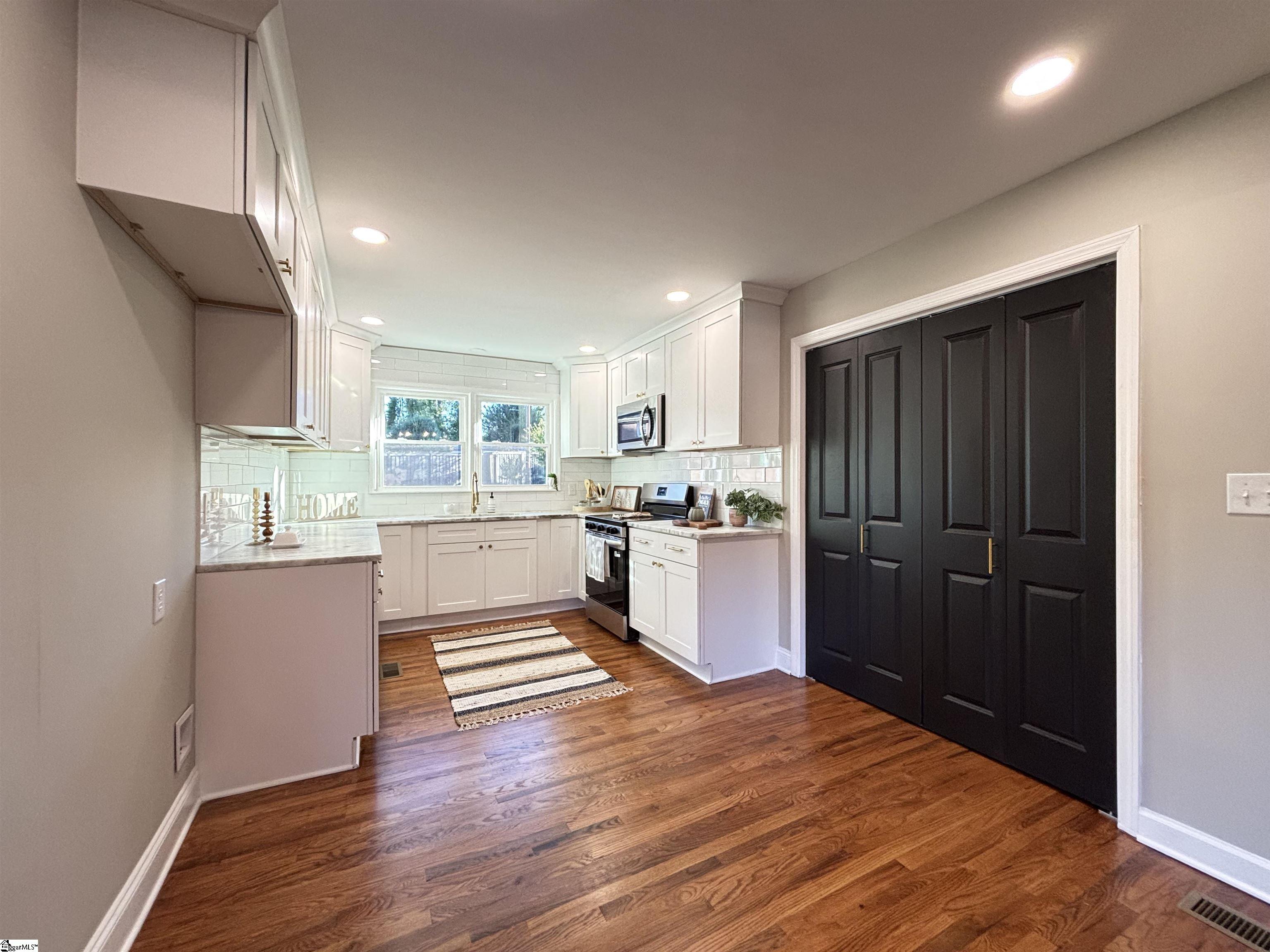 7 Hardale Lane Greenville, SC 29607 - Photo 15 of 25