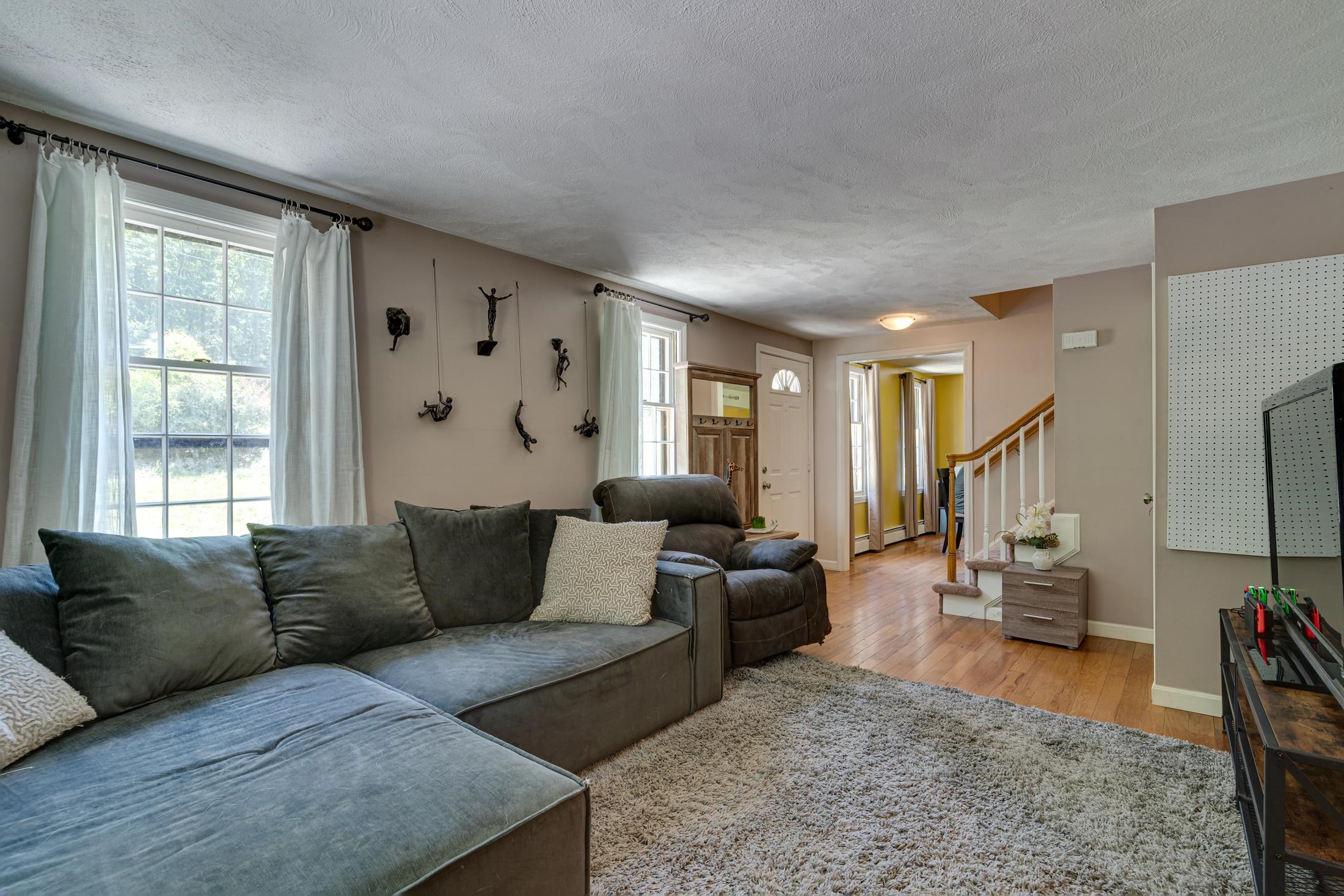 10 New Road Windham, NH 03087 - Photo 20 of 36