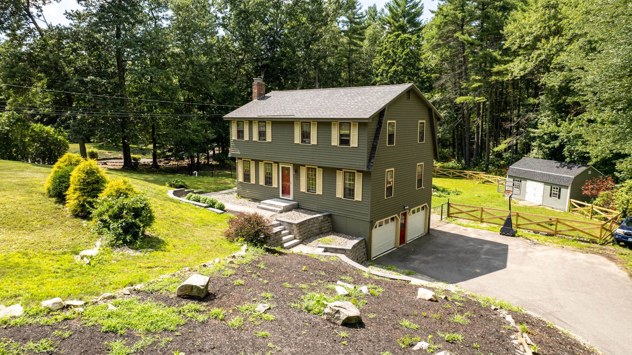 10 New Road Windham, NH 03087 - Photo 3 of 36