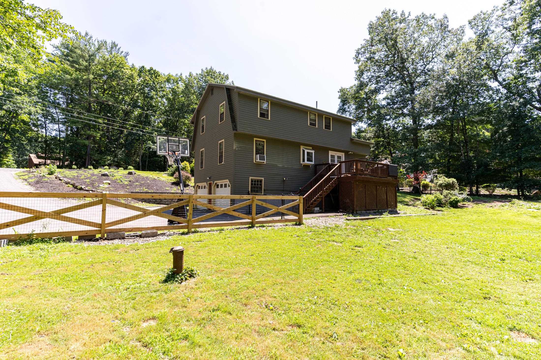 10 New Road Windham, NH 03087 - Photo 34 of 36