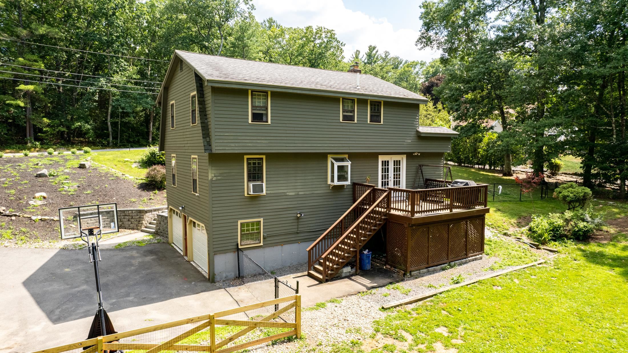 10 New Road Windham, NH 03087 - Photo 6 of 36