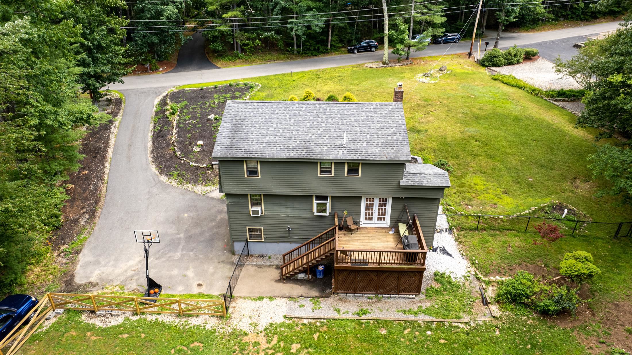 10 New Road Windham, NH 03087 - Photo 7 of 36