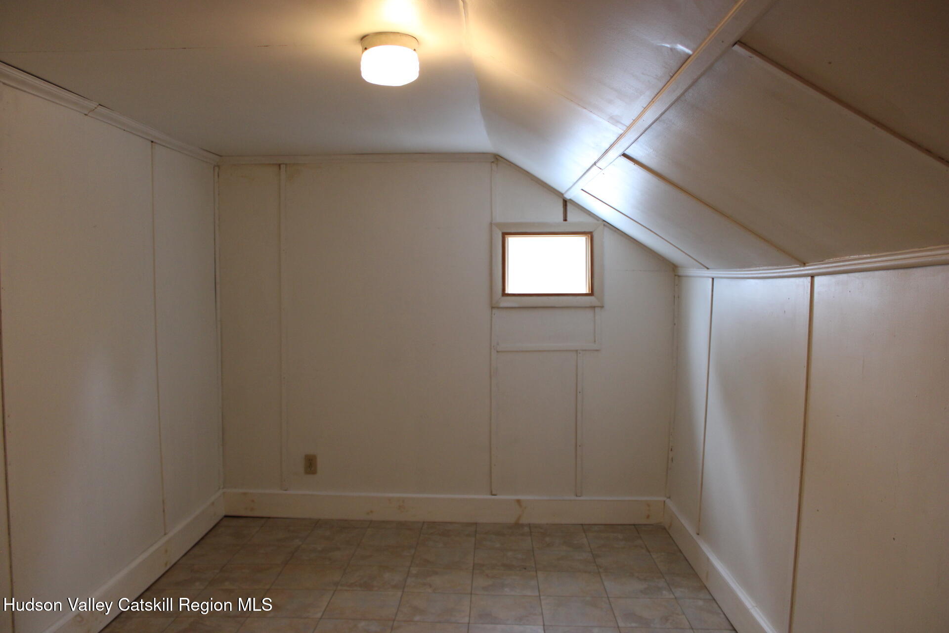 477 Campbell Road Windham, NY 12496 - Photo 28 of 45 en empty room with window