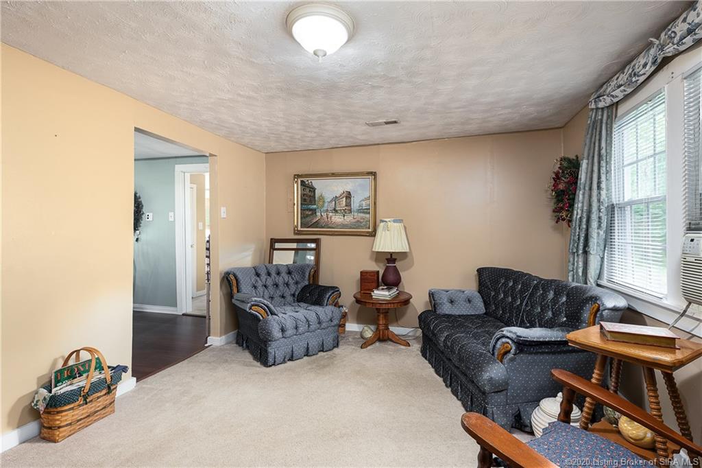 4051 Shiloh Road Southwest Corydon, IN 47112 - Photo 13 of 34