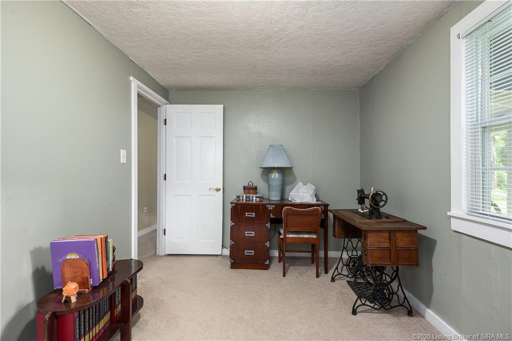 4051 Shiloh Road Southwest Corydon, IN 47112 - Photo 23 of 34
