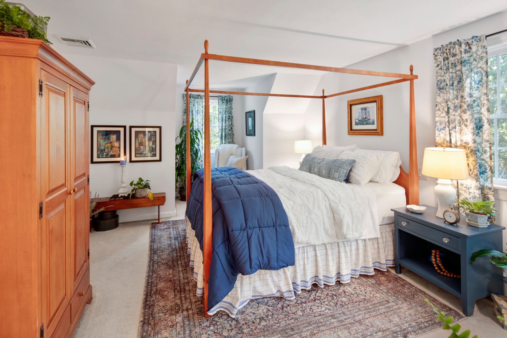 46 Bold Meadow Road Edgartown, MA 02539 - Photo 23 of 28 a bedroom with a bed and a couch