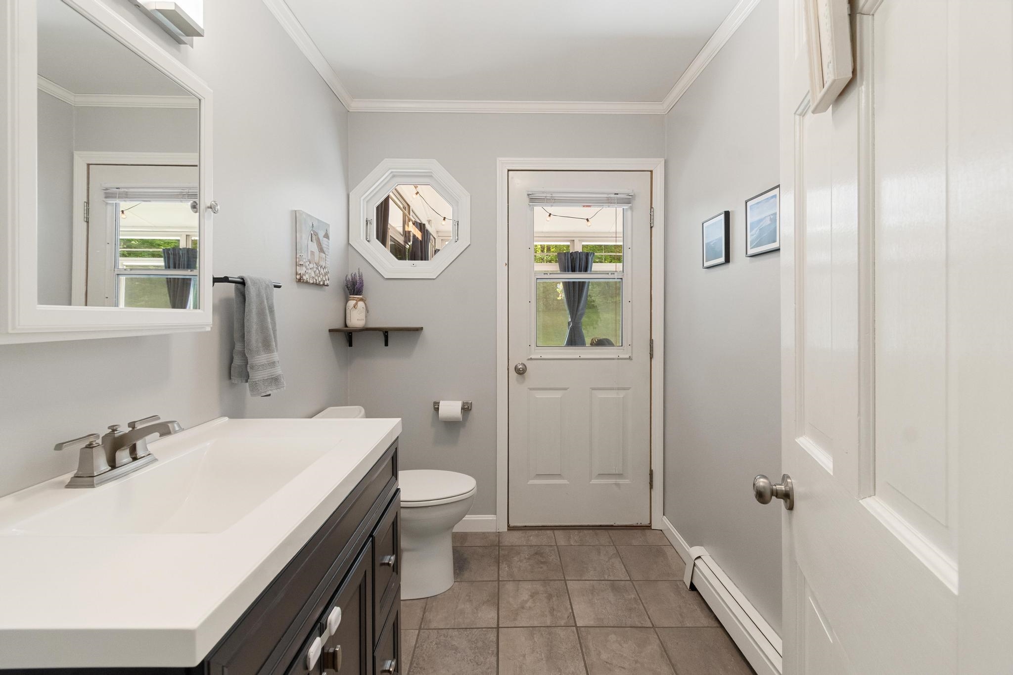 1083 N Road Hinesburg, VT 05461 - Photo 25 of 60