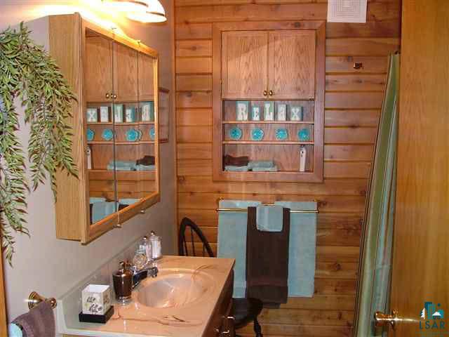 16925 Badger Road Mason, WI 54856 - Photo 6 of 15 Gallery Image 6