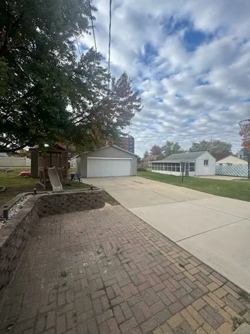 $192,500 | 405 West Cleveland Street, Spring Valley, IL 61362