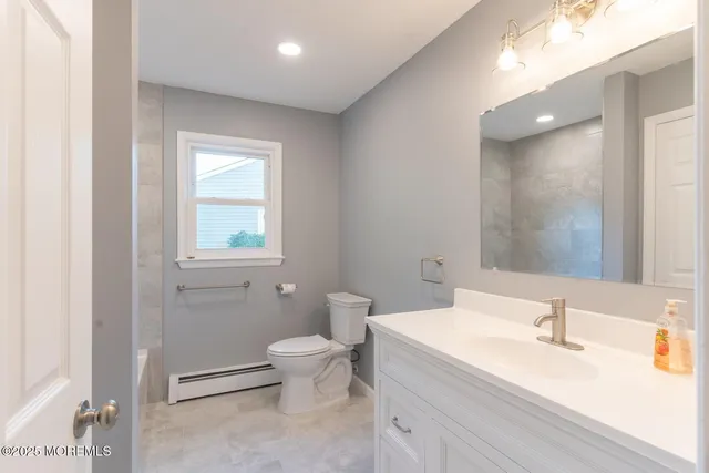 $429,000 | 23 Burlington Court, Toms River, NJ 08757