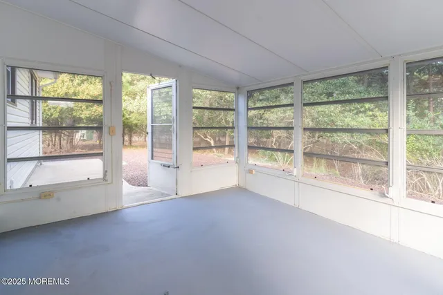 $429,000 | 23 Burlington Court, Toms River, NJ 08757