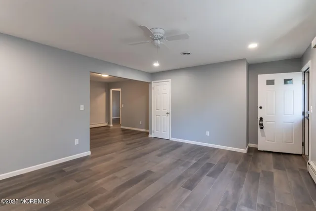 $429,000 | 23 Burlington Court, Toms River, NJ 08757