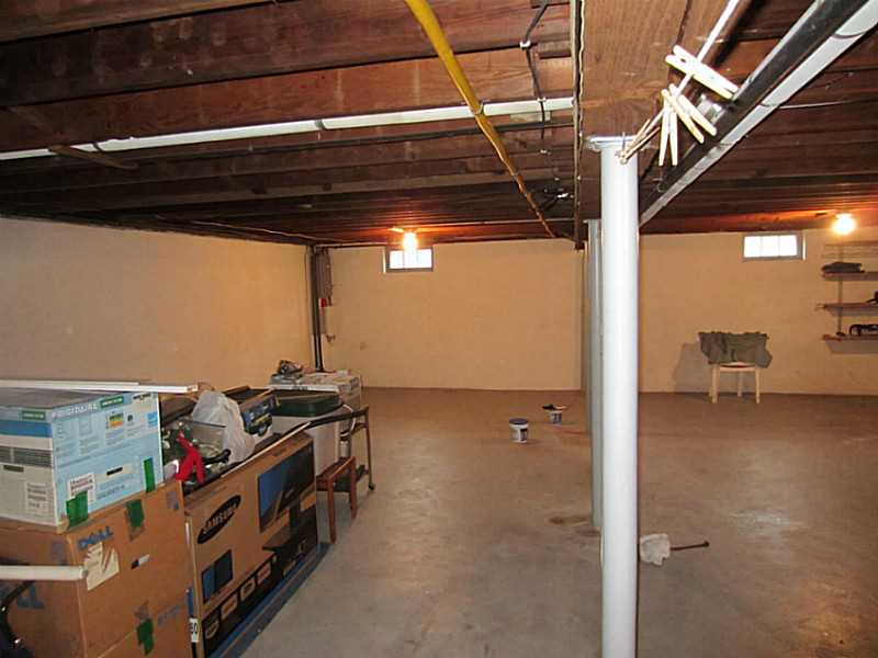 30 Drake Road Warwick, RI 02888 - Photo 19 of 25 Cellar or Basement.