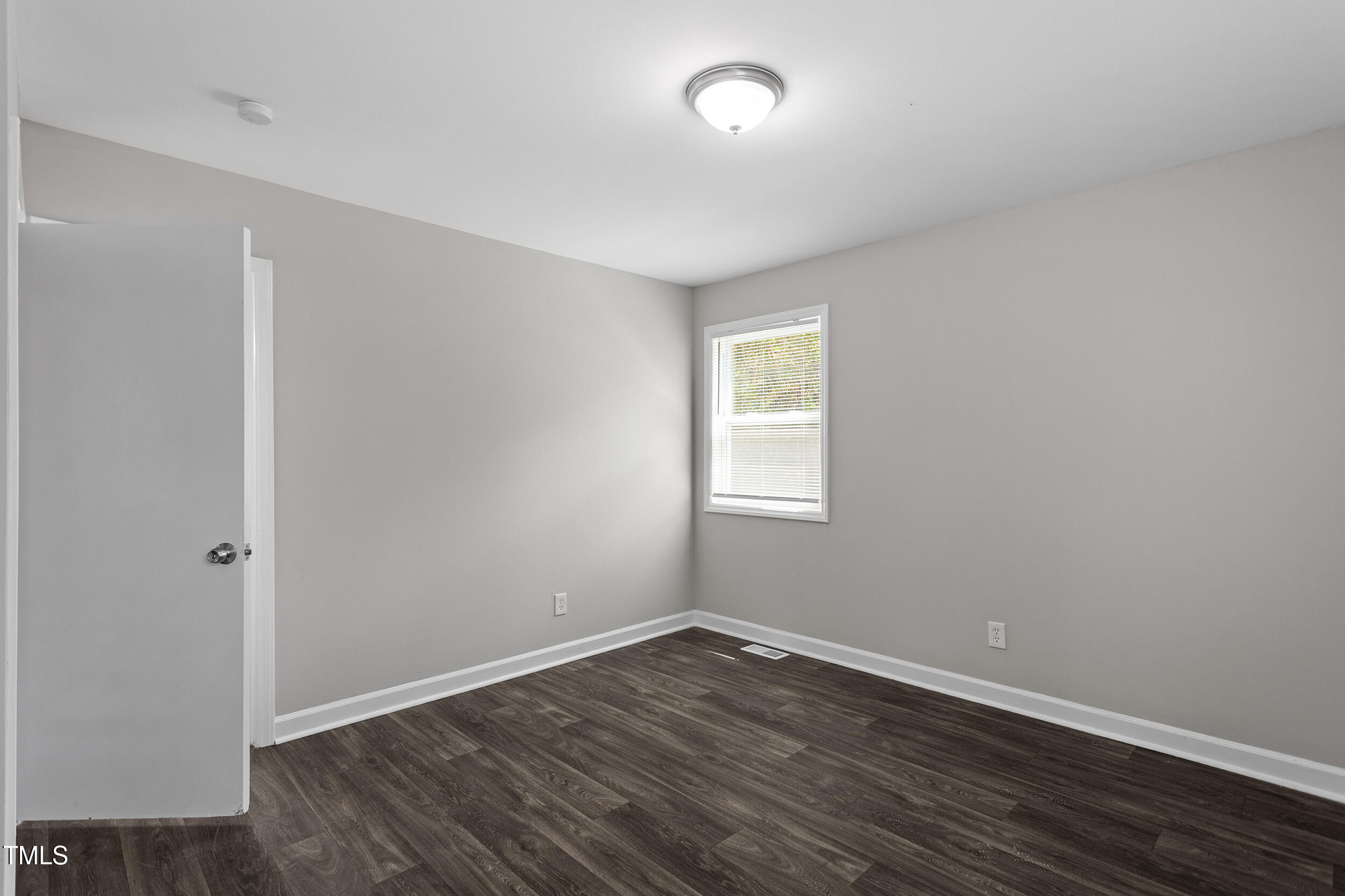 2804-2806 Donovan Place Raleigh, NC 27610 - Photo 19 of 40 2804_25