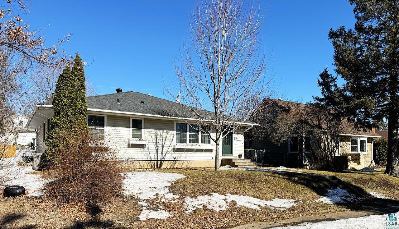 811 7th Street North Virginia, MN 55792 - Photo 33 of 37 View of front of property