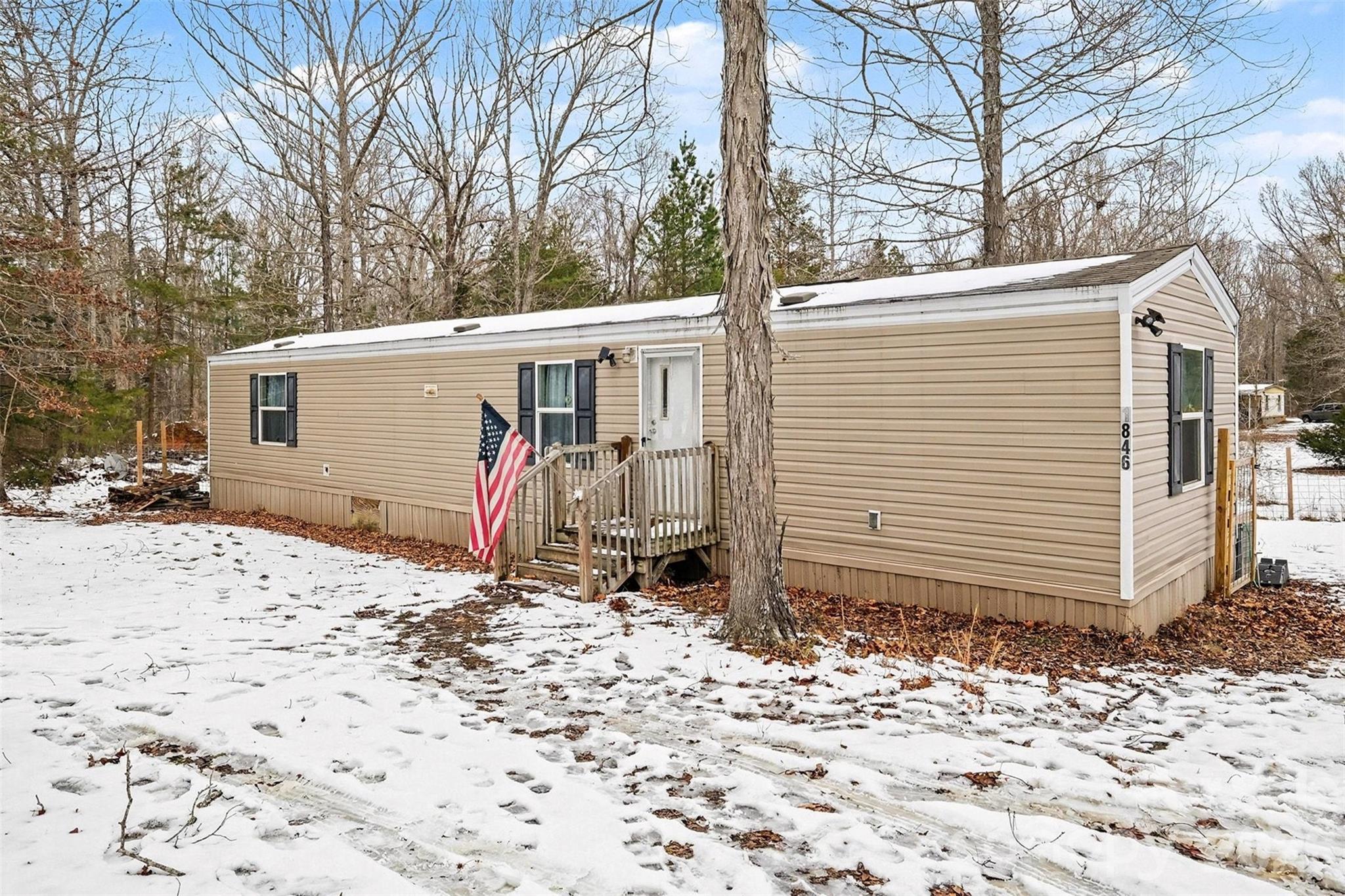 1846 Apple Blossom Road York, SC 29745 - Photo 2 of 30