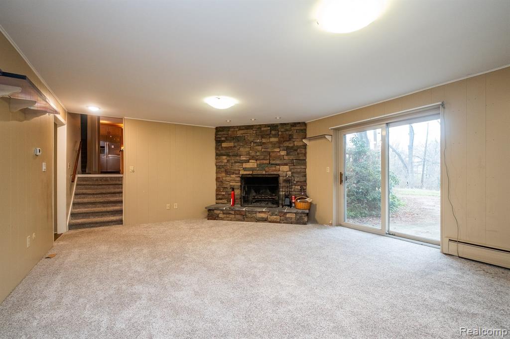 16317 Riverside Drive Livonia, MI 48154 - Photo 17 of 37 Gallery Image 17