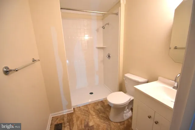 $2,100 | 106 Smithfield Court, Walkersville, MD 21793