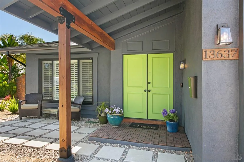 13637 Calais Drive Del Mar, CA 92014 - Photo 3 of 25 a front view of a house