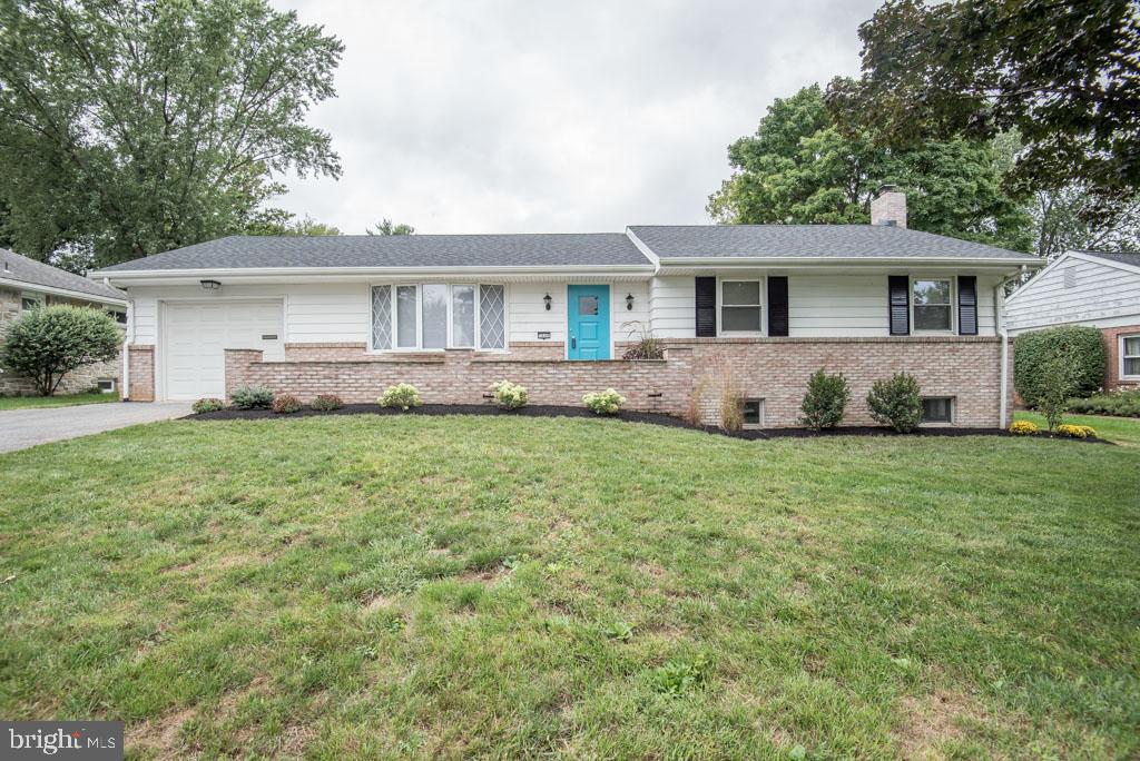1646 Ridgedale Drive Lancaster, PA 17601 - Photo 1 of 32 Gallery Image 1