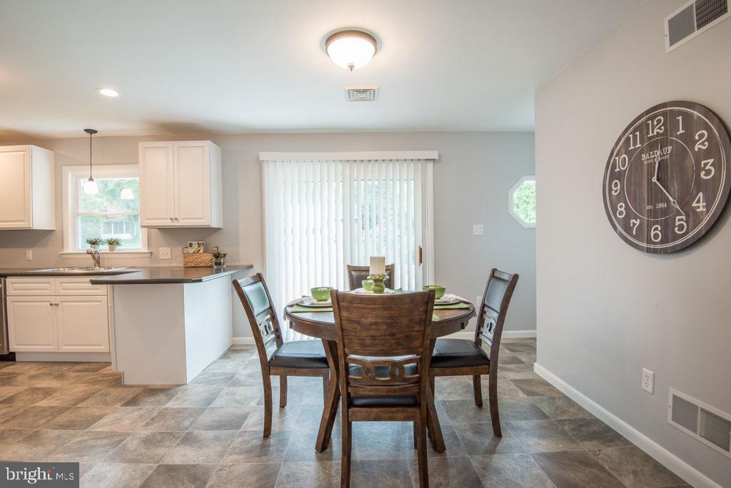 1646 Ridgedale Drive Lancaster, PA 17601 - Photo 8 of 32 Gallery Image 8