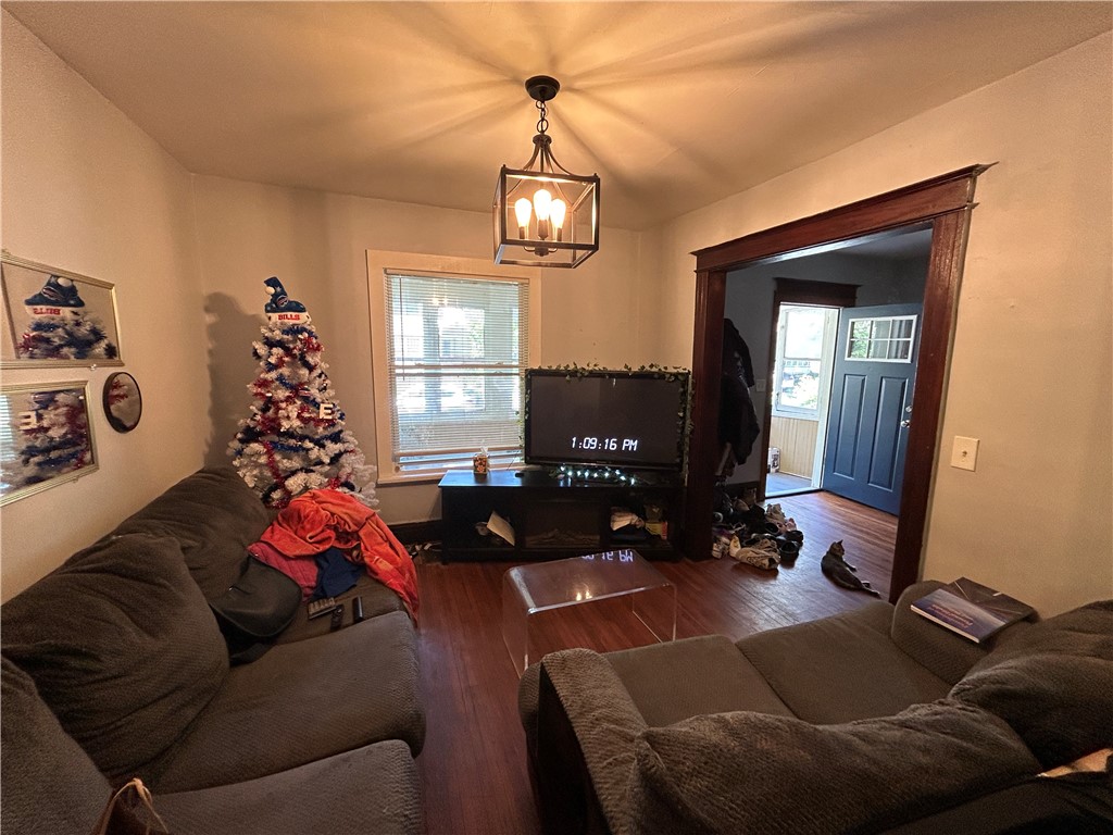 411 Cottage Street Rochester, NY 14611 - Photo 13 of 27