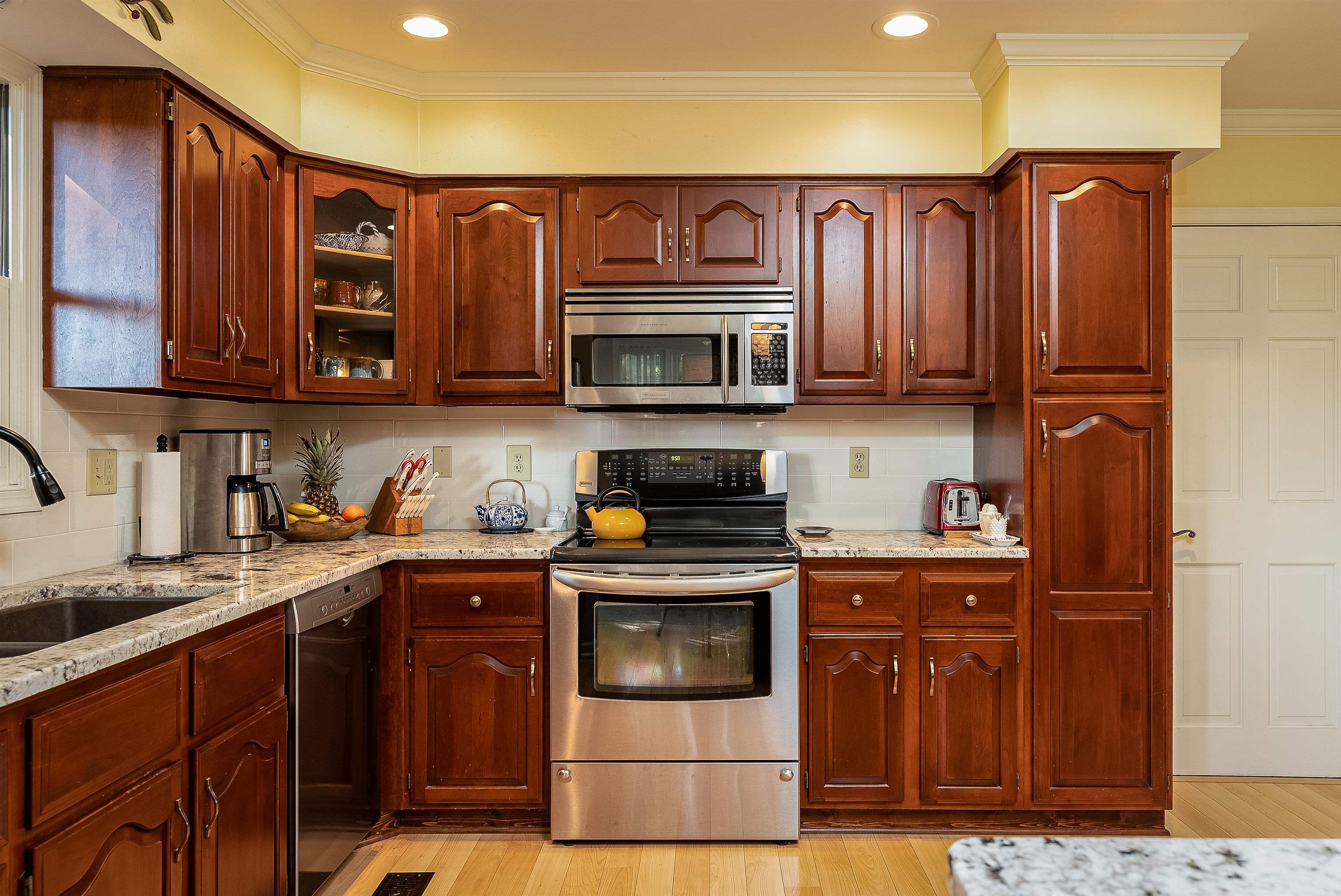 2514 Ridgedale Road Harrisonburg, VA 22801 - Photo 10 of 59 Gallery Image 10